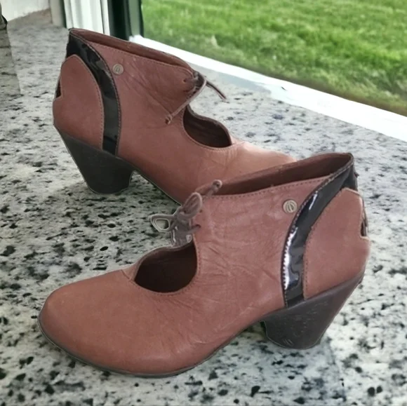 SERGIO TOMANI SUNDANCE Lace Up Boots 40 9 Artsy Leather Earthy Boho Ankle Travel - Picture 16 of 16